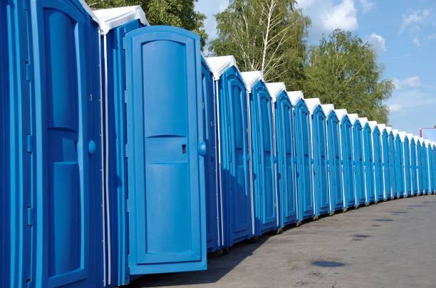 Portable bathroom rental in Grinnell, IA